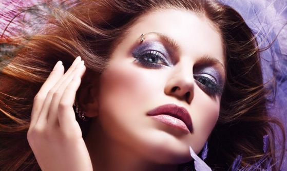 上瞼松弛矯正：實現(xiàn)眼部皮膚緊致效果