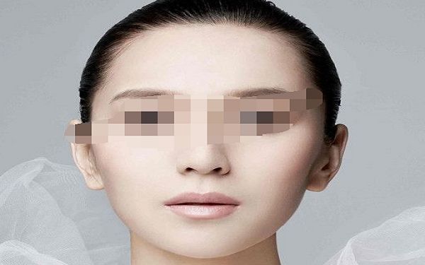 牙種植后的注意事項(xiàng)，擺脫牙齒缺失，展現(xiàn)自信笑容！