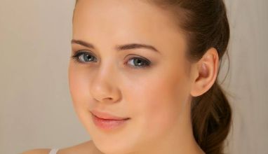 神奇方法讓你告別魚尾紋，眼角煥然年輕