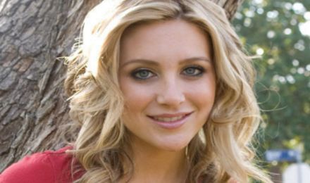 眼睛吸脂手術(shù)如何有效降低風(fēng)險(xiǎn)