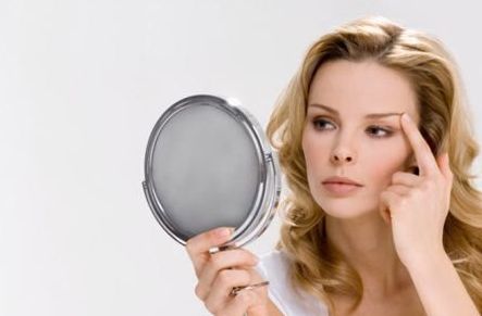 面部撫平，緊致肌膚探秘！35+美麗心機絕密揭示