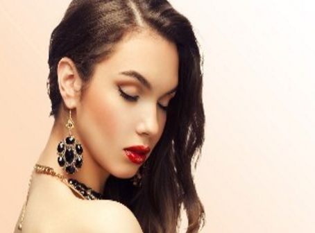 注射美容前的功課：瑞藍(lán)麗瑅與喬雅登豐顏，你更適合哪個(gè)？