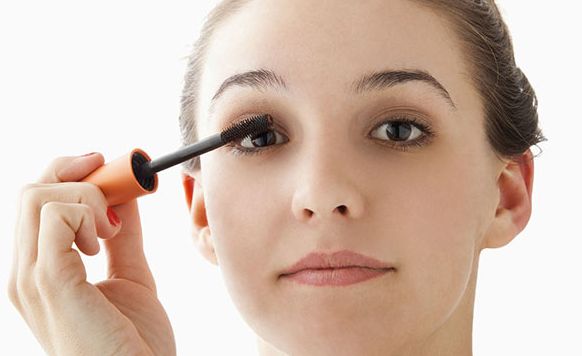 祛除雙下巴：溶脂還是抽脂，哪個更有效呢？