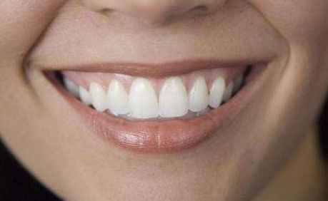 哪種隆鼻方式更適合？脂肪vs膨體，優(yōu)勢(shì)對(duì)比解析！