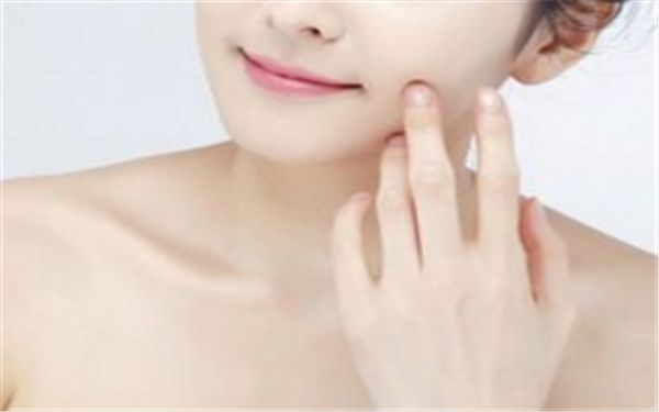 黃金微雕吸脂 VS 普通吸脂：安全與優(yōu)勢(shì)全面PK