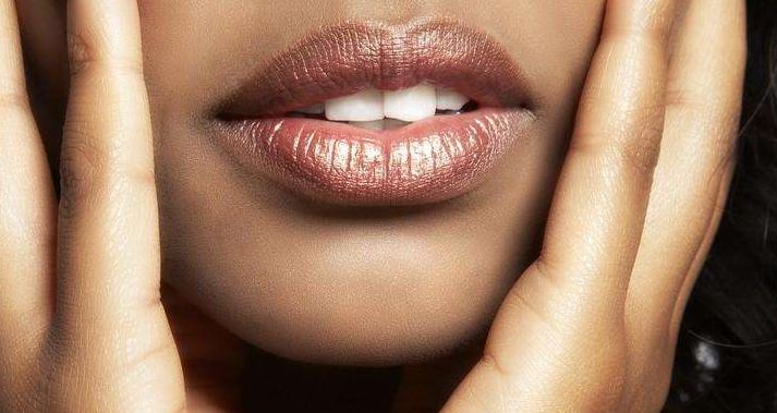 羽毛球能燃燒脂肪嗎？有效減重方法大方揭秘，完美塑造好身材！