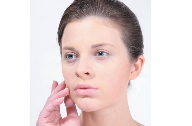 雙眼皮修復(fù)手術(shù)，讓您擁有迷人雙眼