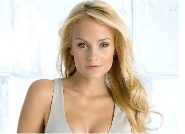 眼睛抽脂術(shù)后血液淤積應(yīng)怎樣處理？眼部脂肪抽取手術(shù)恢復(fù)需要多長時(shí)間？