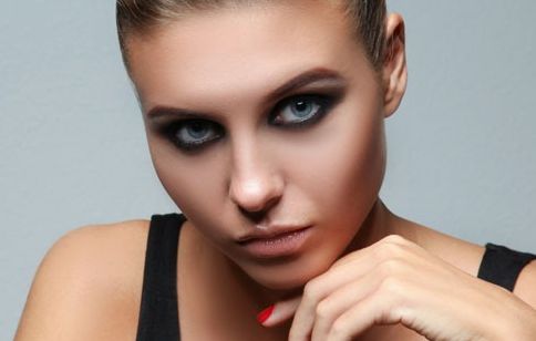 百變妙招，安全美白牙齒，快速擺脫大黃牙