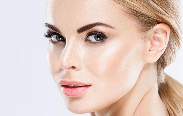 硅膠假體隆鼻術(shù)后消腫需要多少時(shí)間？假體隆鼻效果持久嗎？