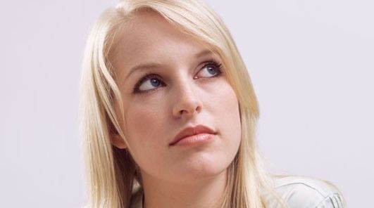 科學減肚腩和腰部脂肪有妙招：跳繩、足夠睡眠等！