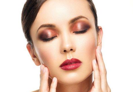 祛除眼袋不復(fù)返，嘗試這些吸脂方法