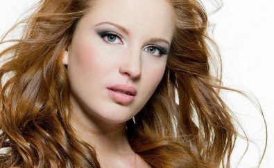 重慶晚報：中國女演員張馨予計劃前往韓國尋求美容大師的建議