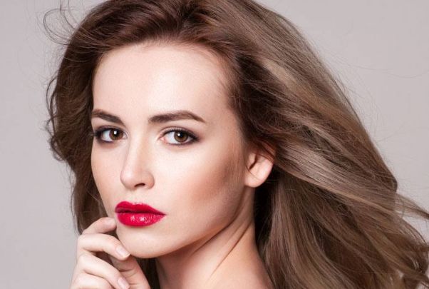 太陽(yáng)凹陷修復(fù)與美容伊婉C產(chǎn)品推薦