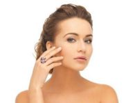 祛眼袋手術(shù)，眼睛會有副作用嗎？