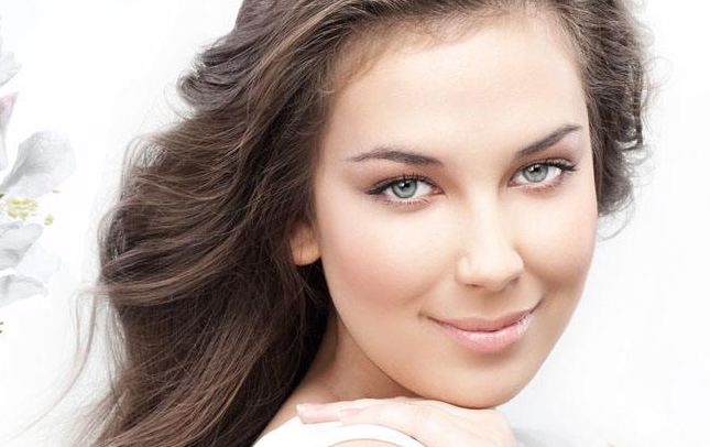 硅膠隆鼻的材質(zhì)探秘，鼻部整形術(shù)中的重要選項(xiàng)