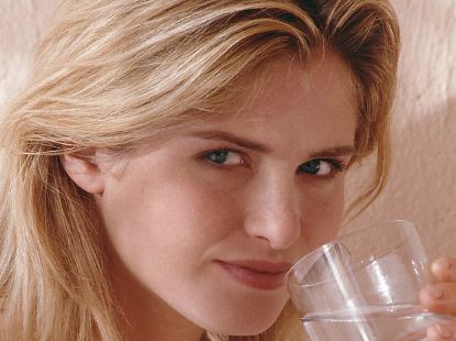 唇部填充注射玻尿酸，完美唇妝施行攻略！所需支數(shù)是幾呢！