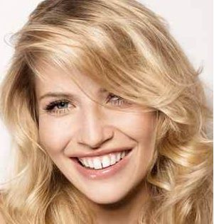 腰腹部紅疹叢生癢癢，夏季緣何頻現(xiàn)？