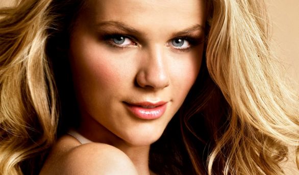 雙眼皮手術(shù)后如何解決兩眼不對稱問題