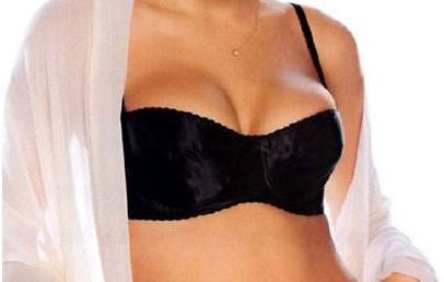 天石醫(yī)生的隆胸手術(shù)案例分享？價目表和專業(yè)背景牢記！