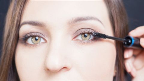 南充阿藍(lán)醫(yī)療美容門診部：高素質(zhì)醫(yī)生團(tuán)隊(duì)，輕松獲取門診部資質(zhì)信息