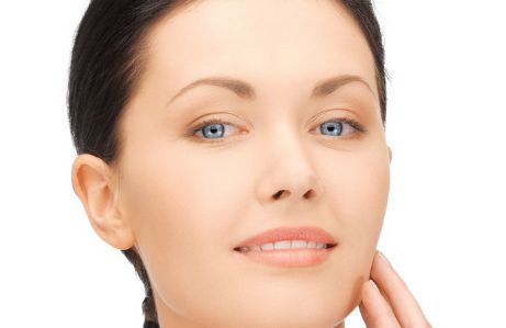 成都雙眼皮微創(chuàng)術(shù)：微創(chuàng)自然，修復(fù)效果顯著