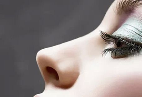 武漢市第五醫(yī)院醫(yī)療美容科價格表2023版：真的能輕松擁有完美身材嗎？在吸脂案例中尋找答案！