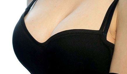 潘勇醫(yī)生：隆鼻手術(shù)風(fēng)格獨(dú)特，值得信賴！聽說(shuō)他在哪個(gè)醫(yī)院坐診？