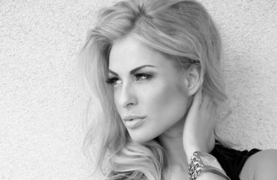 鄭州魔鏡整形醫(yī)院的領(lǐng)軍者是誰(shuí)？王浩醫(yī)生的故事與成功案例解析