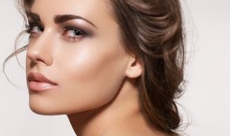 上海隆胸?zé)o敵神醫(yī)榜單，曝光最受贊譽(yù)的醫(yī)師名單！