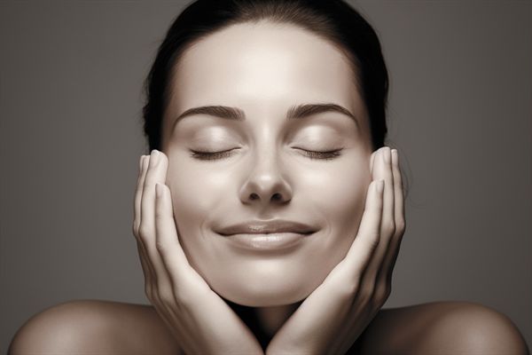 重慶整形醫(yī)院：排行前三醫(yī)療機(jī)構(gòu)盤點(diǎn)，資料一手掌握！