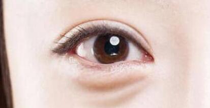 華美張朋主任吸脂到底有何魅力？想了解嗎？