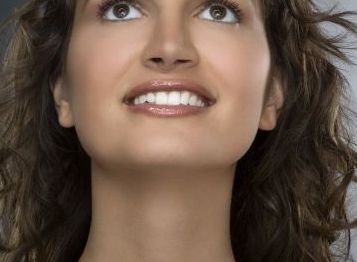 湖南省人民醫(yī)院李高峰雙眼皮案例詳解，醫(yī)生評價與費用一覽，全新攻略！