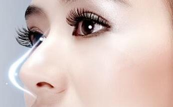 山科曼整形美容醫(yī)院真的靠譜嗎？張?jiān)迫A醫(yī)生的資歷如何？