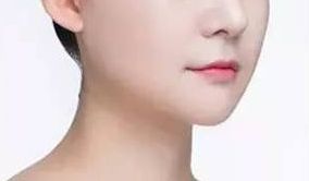 黃渭清醫(yī)生親自施術(shù)！協(xié)和整形專家詳解步驟，精彩隆胸案例揭秘！