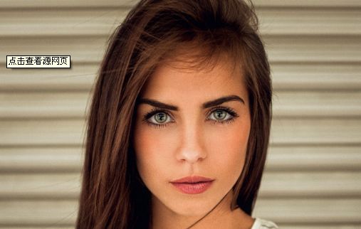 女子整容上癮，整形多次遭醫(yī)院拒手術(shù)