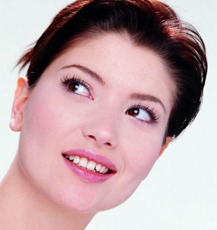 大連德萊茵醫(yī)療美容診所評(píng)價(jià)：專業(yè)醫(yī)生團(tuán)隊(duì)、全面資質(zhì)信息揭秘