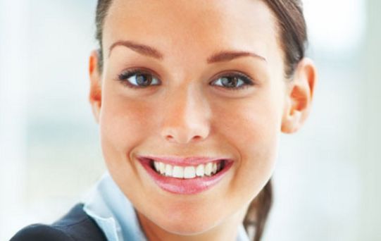 選擇適合眼袋整形的珠海醫(yī)院及醫(yī)生有哪些？專家介紹及價(jià)格表供參考