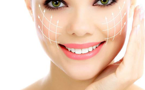 銅仁地區(qū)人民醫(yī)院美容整形科的醫(yī)生技術(shù)如何？真實(shí)點(diǎn)評(píng)！整形手術(shù)是否安全可靠？