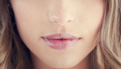 深圳某醫(yī)院的林文登醫(yī)生豐富經(jīng)驗(yàn)的雙眼皮修復(fù)，成功案例多，詳細(xì)收費(fèi)清單分享。