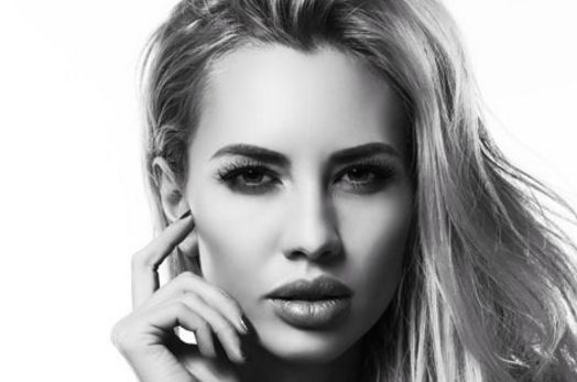 重慶張恒術醫(yī)生的雙眼皮手術成果與案例分享