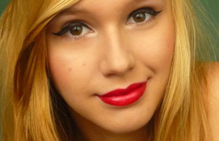 深圳哪家醫(yī)院的雙眼皮整形效果好？網(wǎng)友推薦口碑醫(yī)院大揭秘