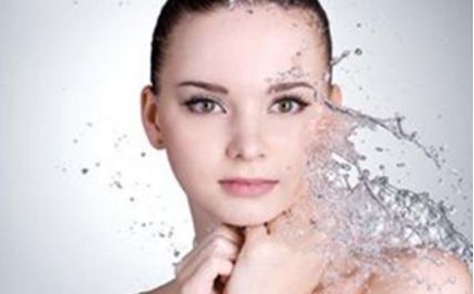 廣州曙光美容醫(yī)院口碑盛譽，專家團隊強大