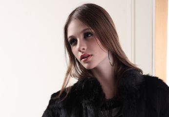 福州雷雪華醫(yī)生針對(duì)雙眼皮修復(fù)手術(shù)的獨(dú)特技術(shù)值得關(guān)注