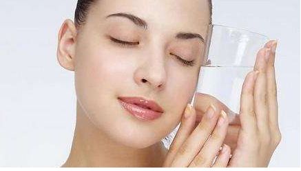 重慶西南醫(yī)院：劉林奇醫(yī)生的雙眼皮技術(shù)及成功案例揭秘！