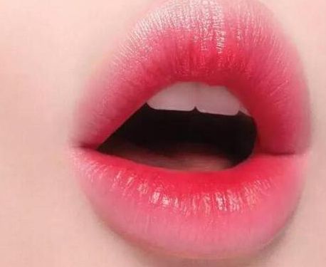 魅力種植牙，收費(fèi)合理還有專家醫(yī)生介紹