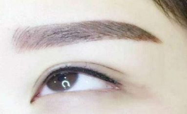 中國雙眼皮醫(yī)生排名發(fā)布，曉波、杜園園、蘇薇潔脫穎而出，技藝獨步