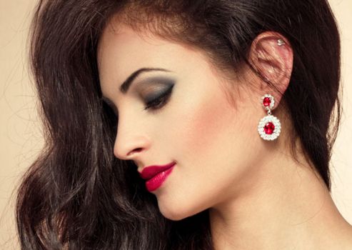 甘肅省人民醫(yī)院眼科：醫(yī)生簡(jiǎn)介、科室概述、專家隊(duì)伍