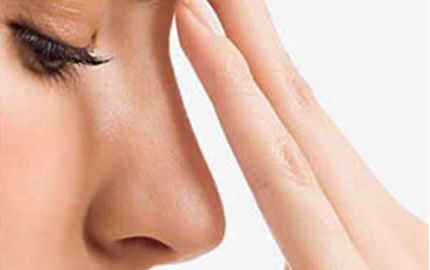 上海九院隆鼻價(jià)格一覽表，行家分享+隆鼻前后對(duì)比圖干貨