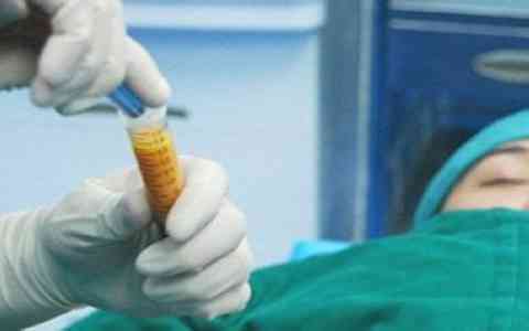 北京吸脂瘦身醫(yī)院哪家有專業(yè)的整形醫(yī)生？列出10家知名機構，讓你眼花繚亂！